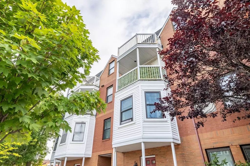 Boston, MA 02122,336 Adams #22