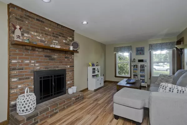 Westfield, MA 01085,16 Glen Ridge Dr