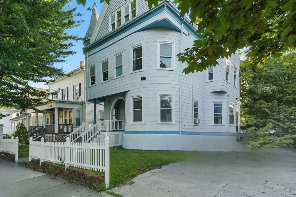 Malden, MA 02148,15 Milton St