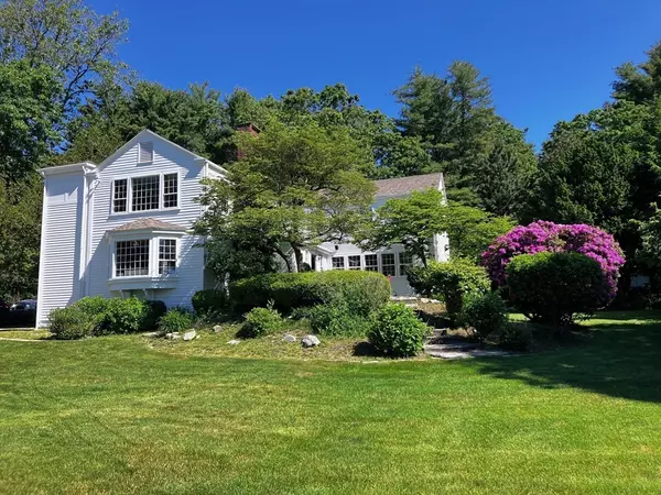 Needham, MA 02492,178 South St