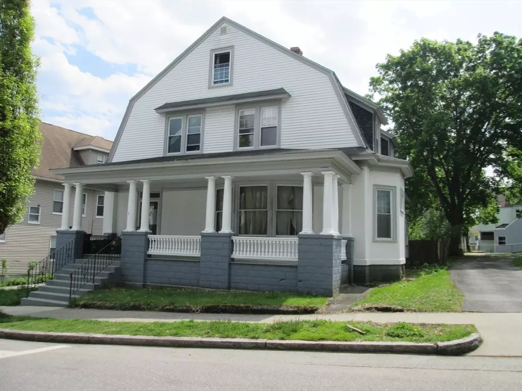 Worcester, MA 01610,5 Oberlin St #2