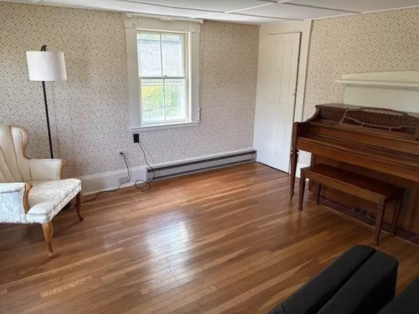 Rockport, MA 01966,6 Highland Street #1