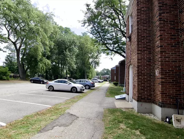 West Springfield, MA 01089,435 Cold Spring Ave #435