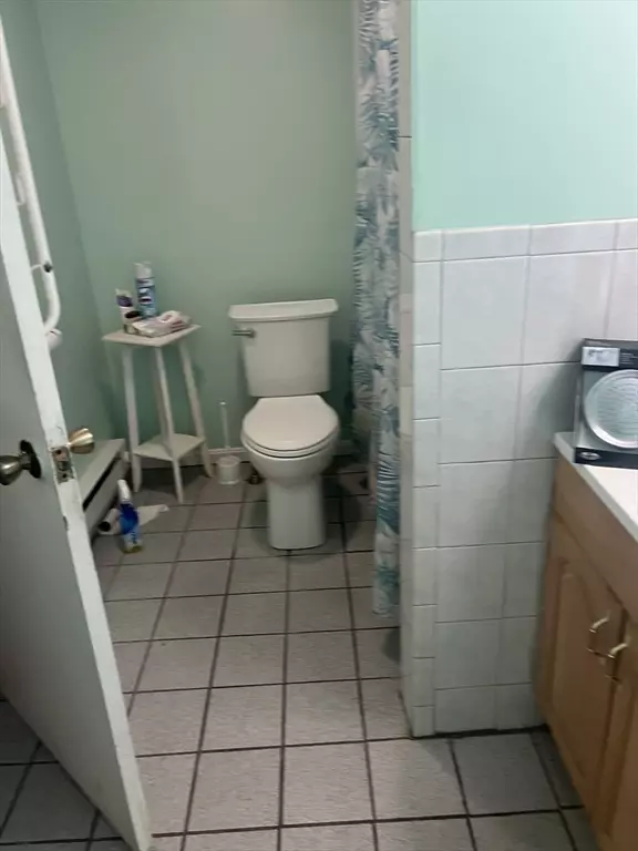 Northbridge, MA 01534,1825 Quaker