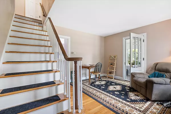 Southbridge, MA 01550,370 South St