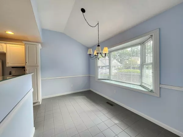 Westborough, MA 01581,21 Sheffield Way #21