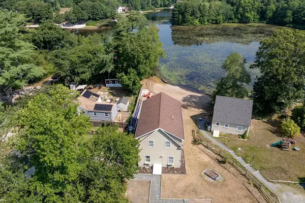 Plymouth, MA 02360,6 Marion St