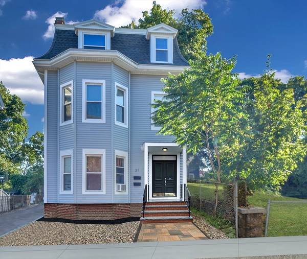 31 Alaska St, Boston, MA 02119