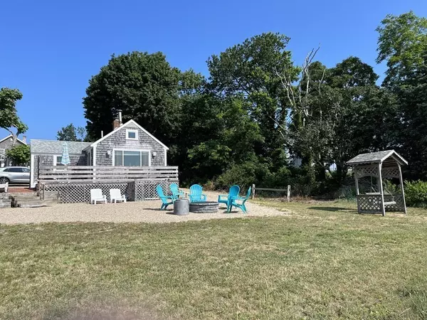 Orleans, MA 02653,37 Cranberry Hwy #2