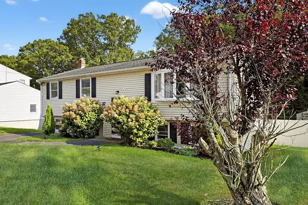 Framingham, MA 01701,37 Westgate Rd