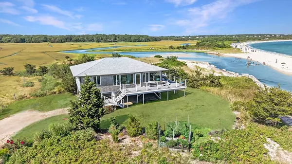 Dartmouth, MA 02748,12 Meadow Shores Rd