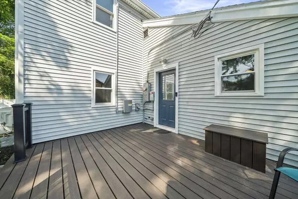 Whitman, MA 02382,910 Washington St