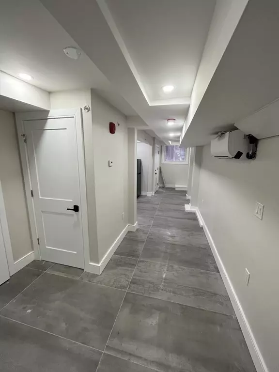 Boston, MA 02113,17 Sheafe #B