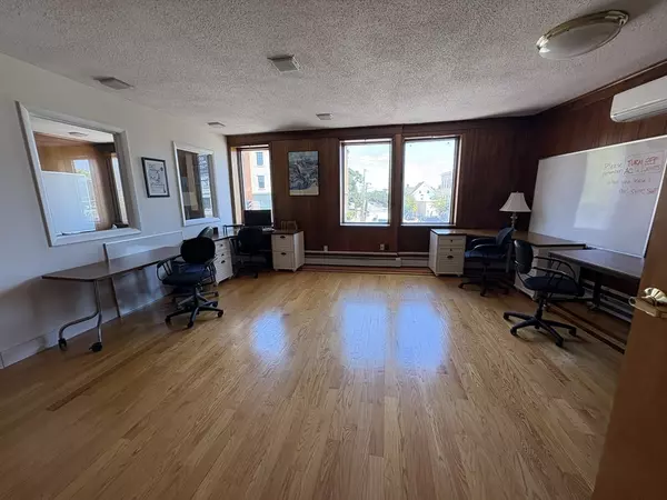Somerville, MA 02145,324 Broadway #2
