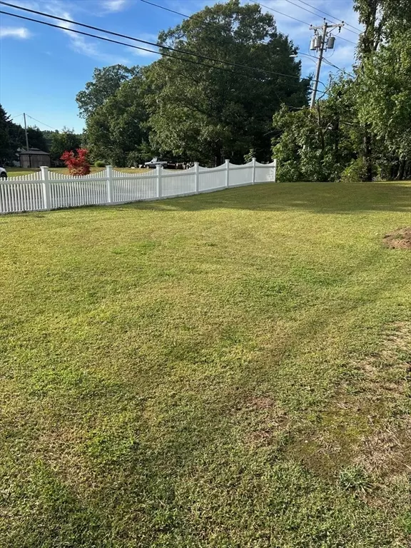 Bellingham, MA 02019,295 Lake St