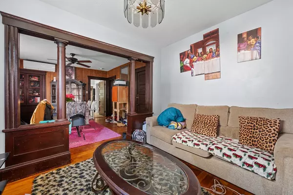 Worcester, MA 01602,97 Courtland St