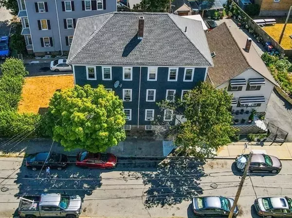 8 Acushnet Ave #2, New Bedford, MA 02740