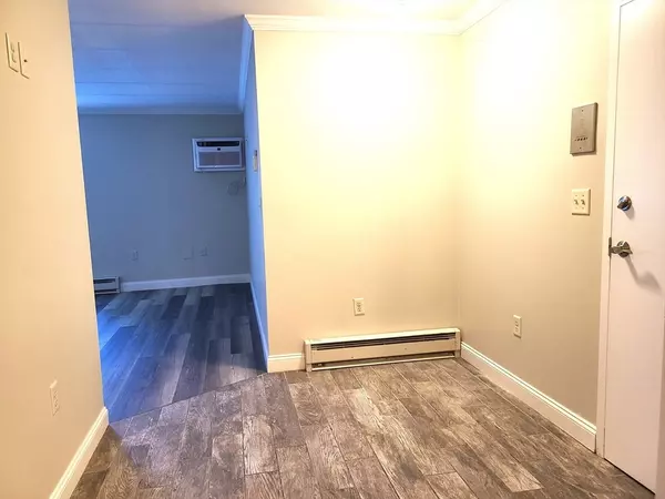 Weymouth, MA 02188,576 Washington Street #111