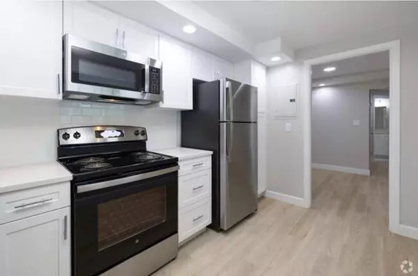 3 Stonehill #4F, Stoneham, MA 02180