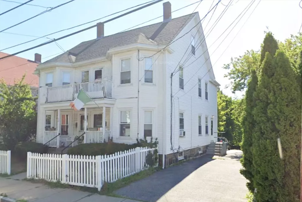Newton, MA 02458,12-14 Middle Street