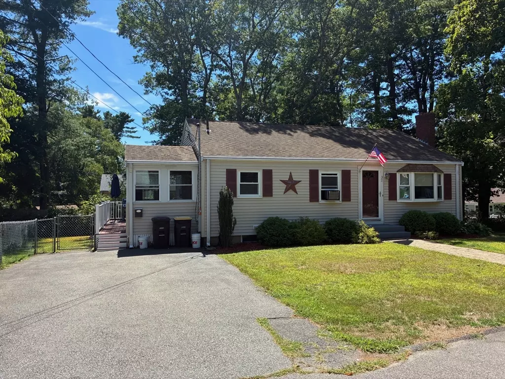 Weymouth, MA 02189,32 Weaver Rd