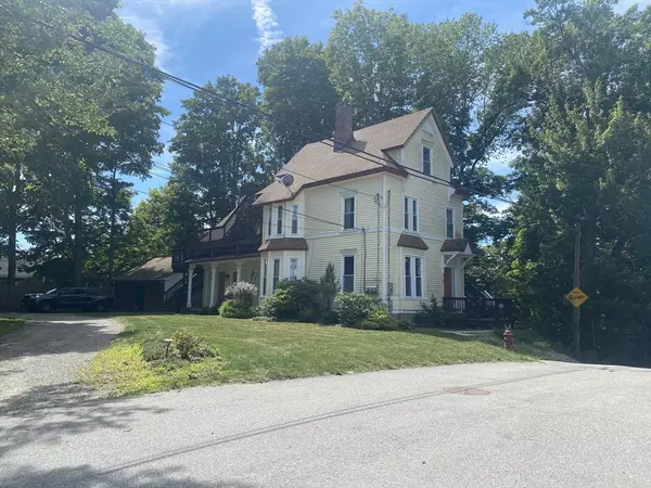 2 Chapel #3, Pepperell, MA 01463