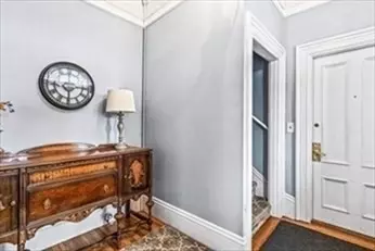 Wakefield, MA 01880,29 Chestnut St #1