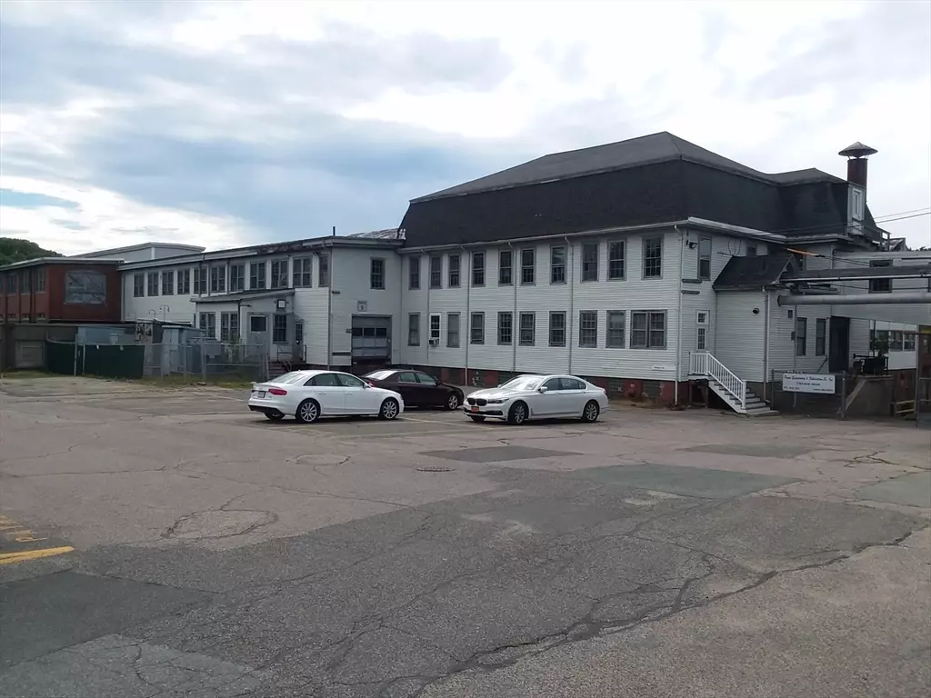 Canton, MA 02021,28 Draper Lane #25L