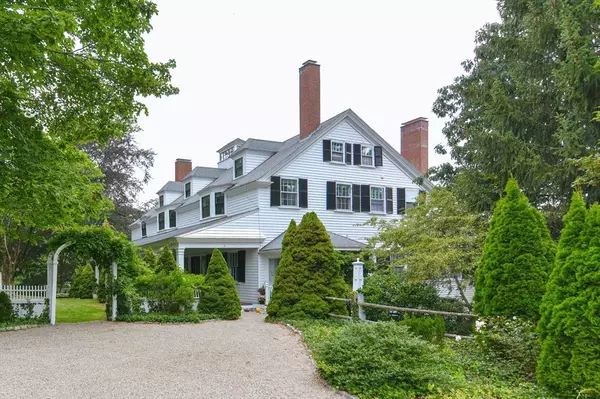 135 Bridge Street, Manchester, MA 01944