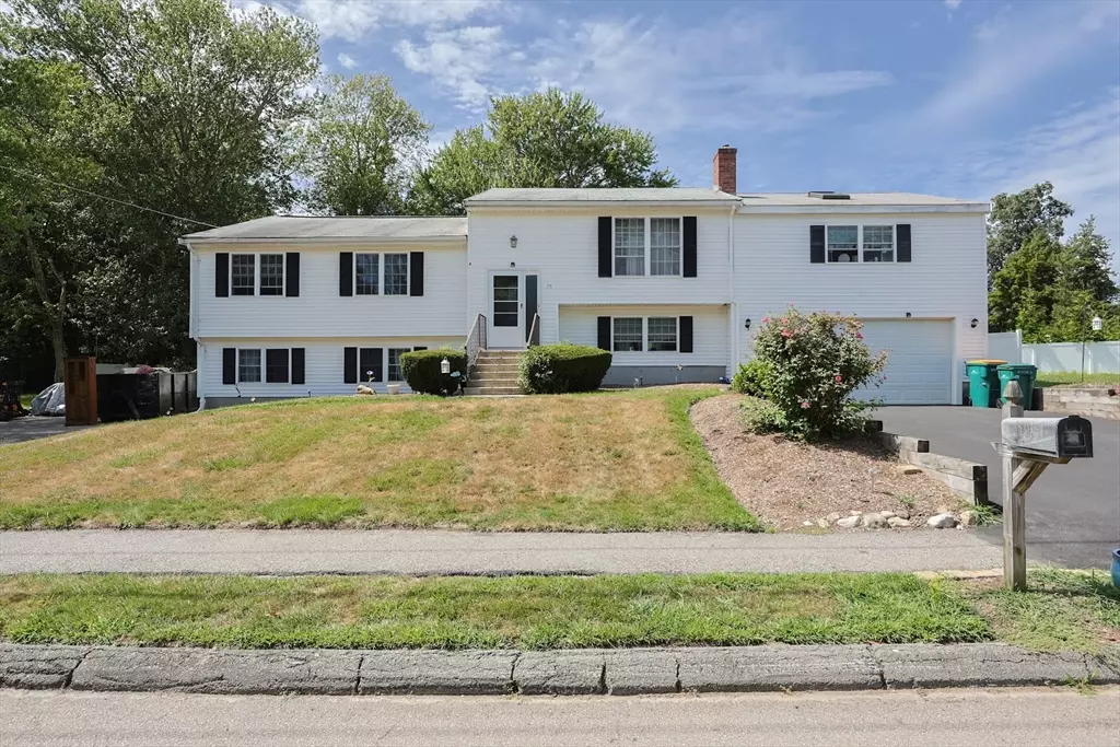 Norwood, MA 02062,35 Pilgrim Dr
