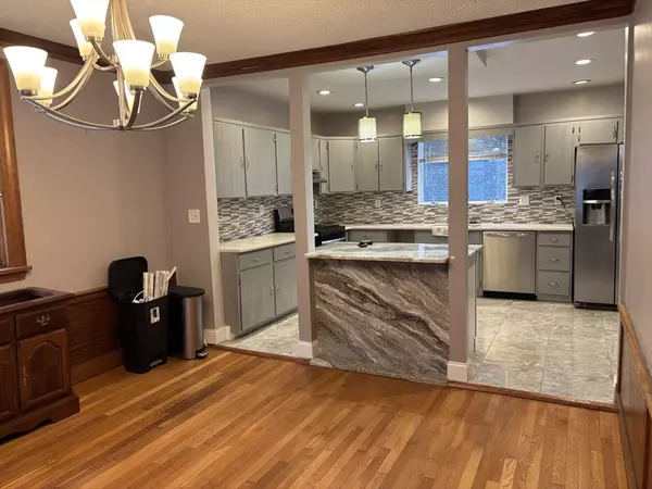 Malden, MA 02148,156 Bainbridge