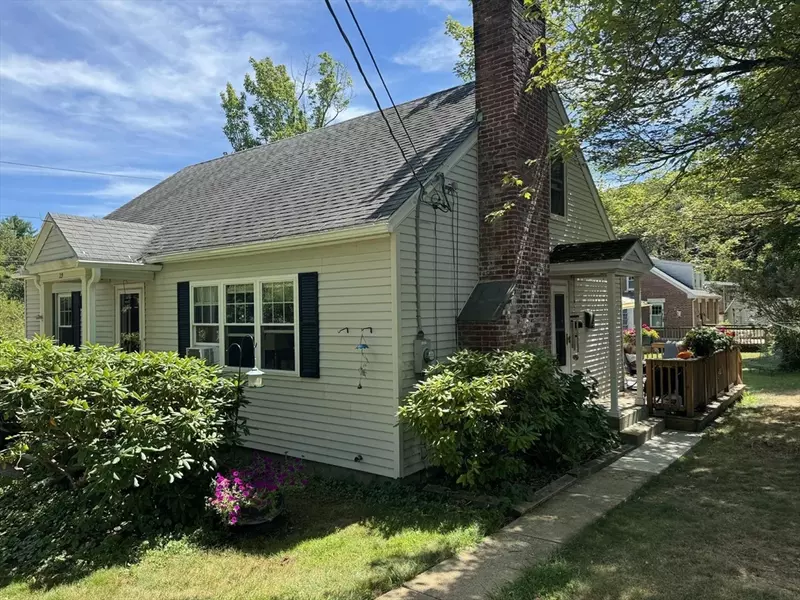 29 Nelson Street, Gardner, MA 01440