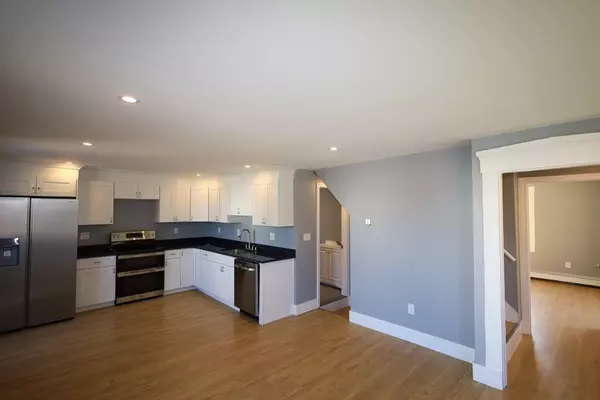 Milford, MA 01757,93 School St