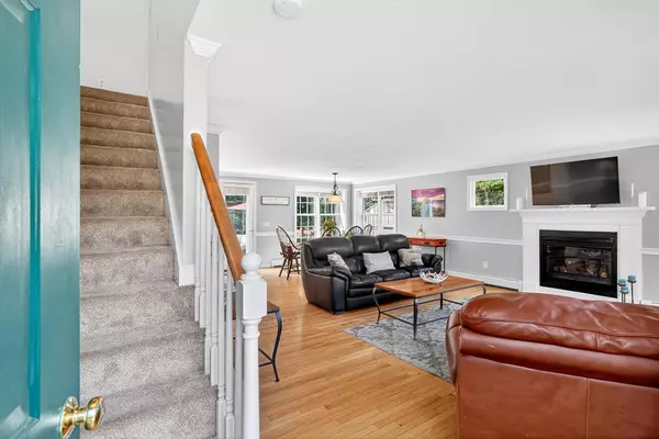 Falmouth, MA 02536,39 Rolling Acres Ln
