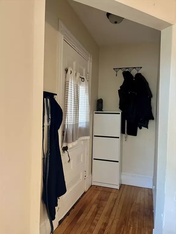 Waltham, MA 02453,178 Robbins Street #178