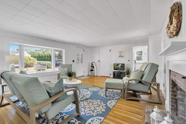 Barnstable, MA 02601,37 Fourth Ave