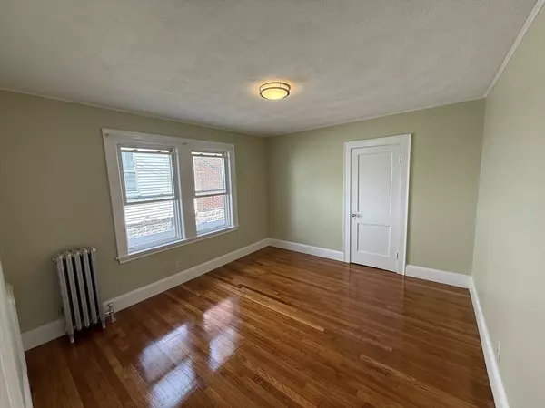 Watertown, MA 02472,372 School Street #A