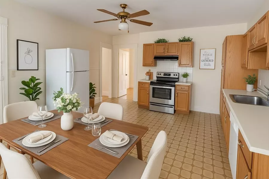 33 Cook #2, Newton, MA 02458