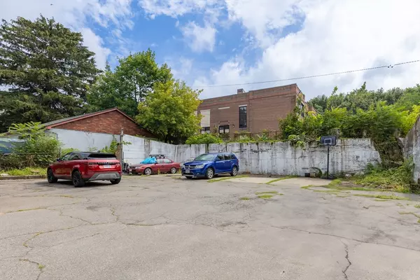 Brockton, MA 02302,16 Otis Street