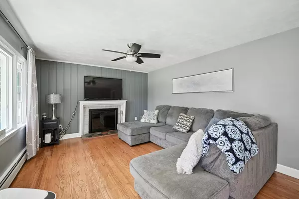 Southwick, MA 01077,214 Vining Hill Rd