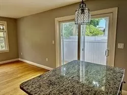 Newton, MA 02458,74 Chapel St #74