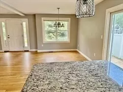 Newton, MA 02458,74 Chapel St #74