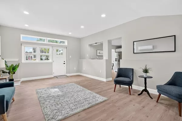 Agawam, MA 01030,51 Bradford Dr