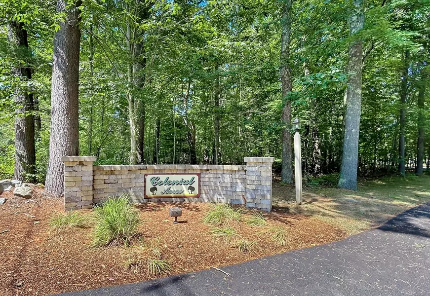 16 Colonial Drive #16, Norton, MA 02766