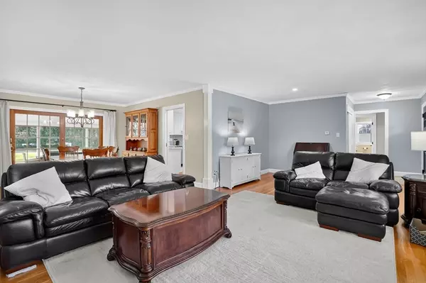 Wilbraham, MA 01095,31 Brooklawn Rd