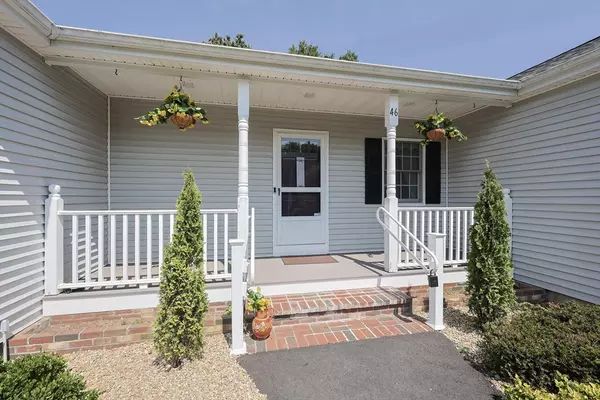 Taunton, MA 02780,46 Pondview Circle