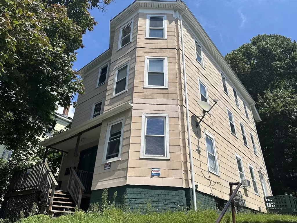 Worcester, MA 01605,14 Hooper St #3