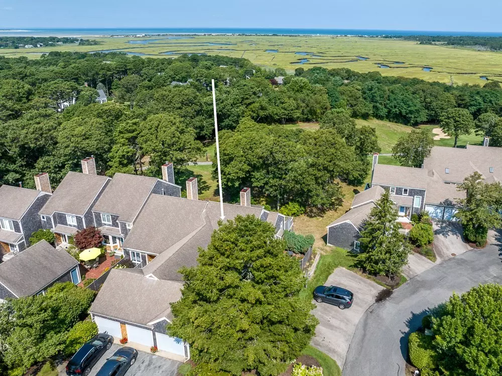 Yarmouth, MA 02675,19 John Hall Cartway #E