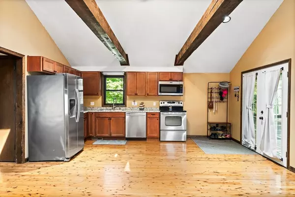 Belchertown, MA 01007,287 Federal St