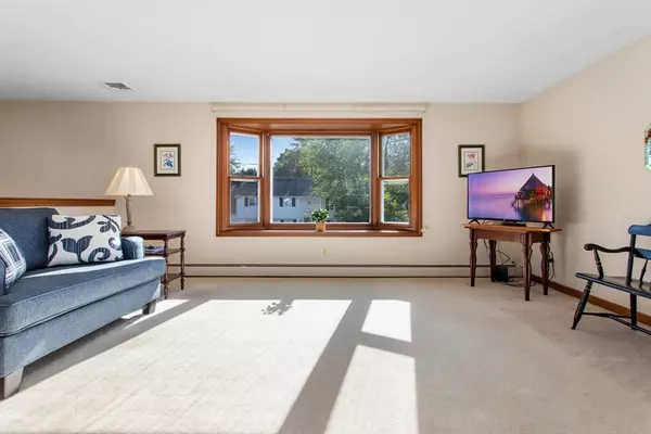 Reading, MA 01867,9 Hemlock Rd